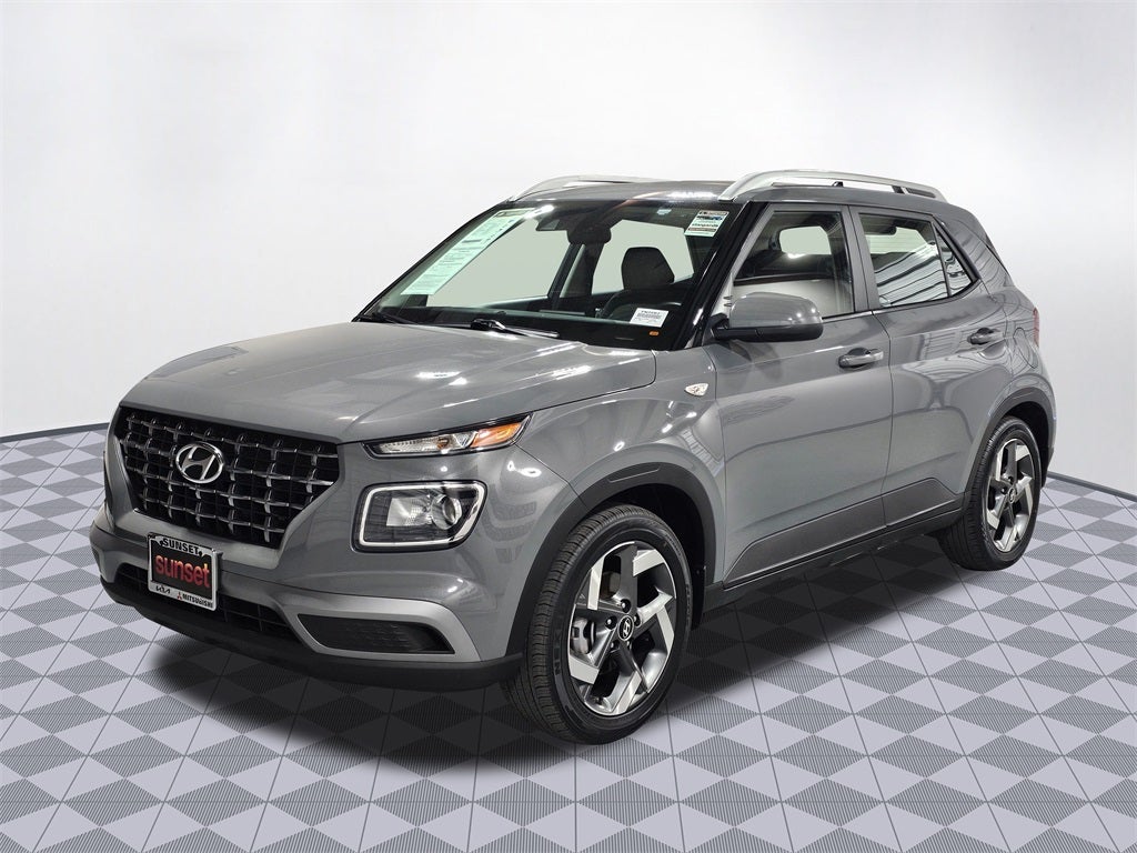 2022 Hyundai Venue SEL