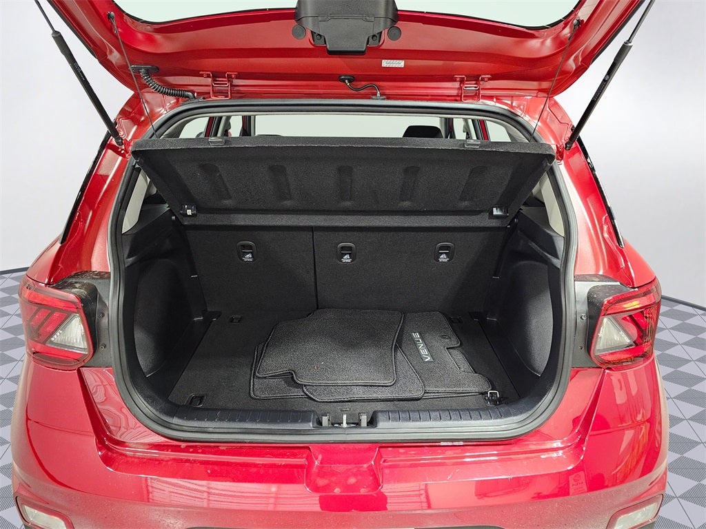 2022 Hyundai Venue SEL