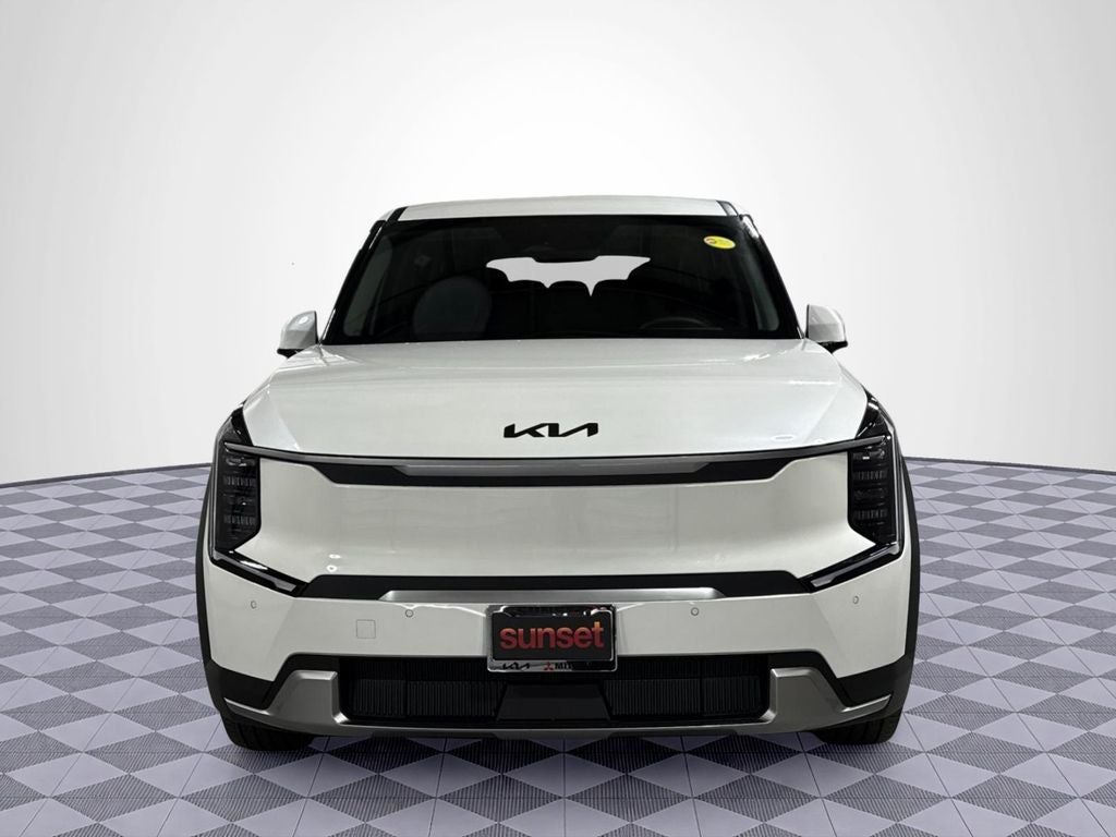 2024 Kia EV9 Light