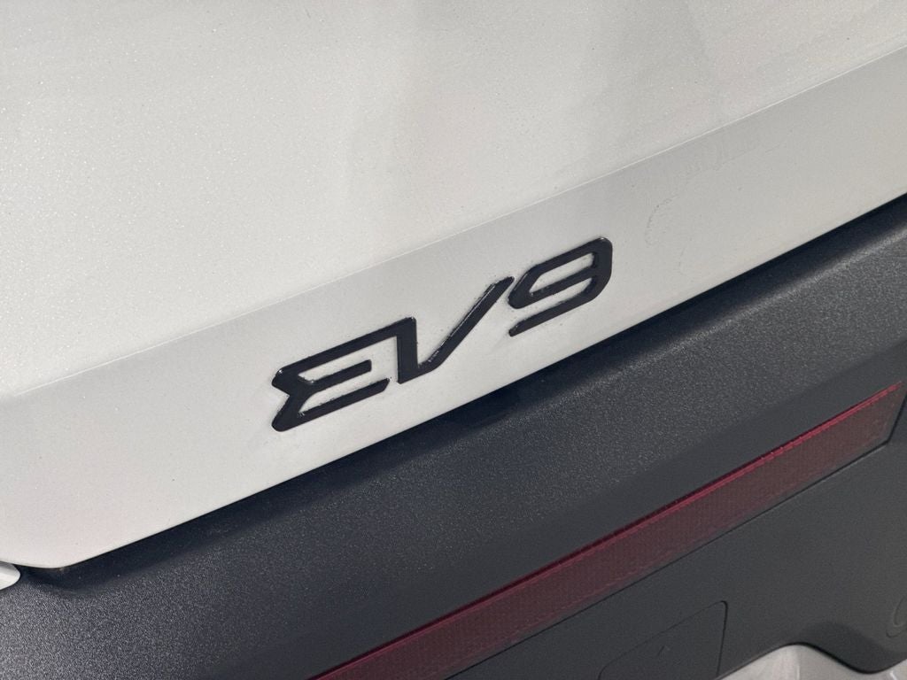 2024 Kia EV9 Light