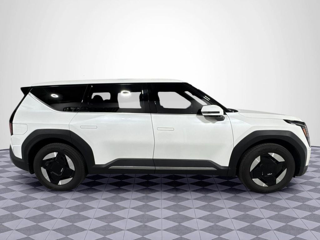 2024 Kia EV9 Light