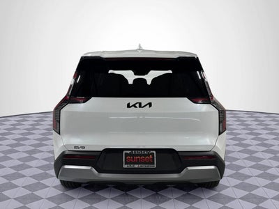 2024 Kia EV9 Light