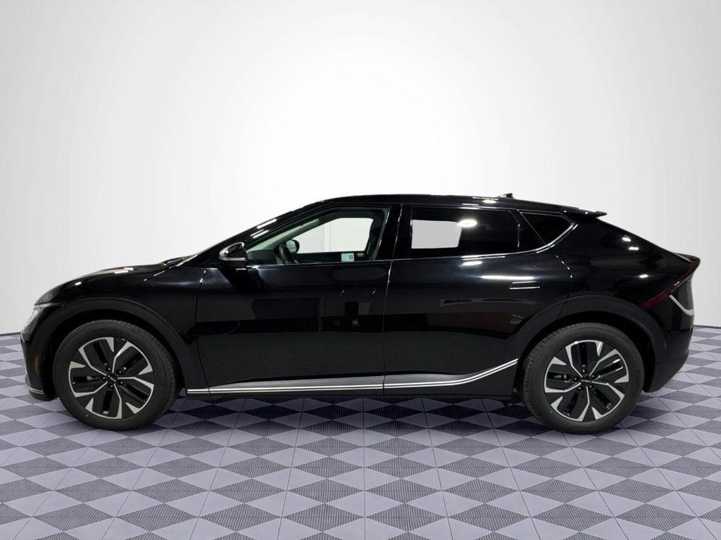 2024 Kia EV6 Light