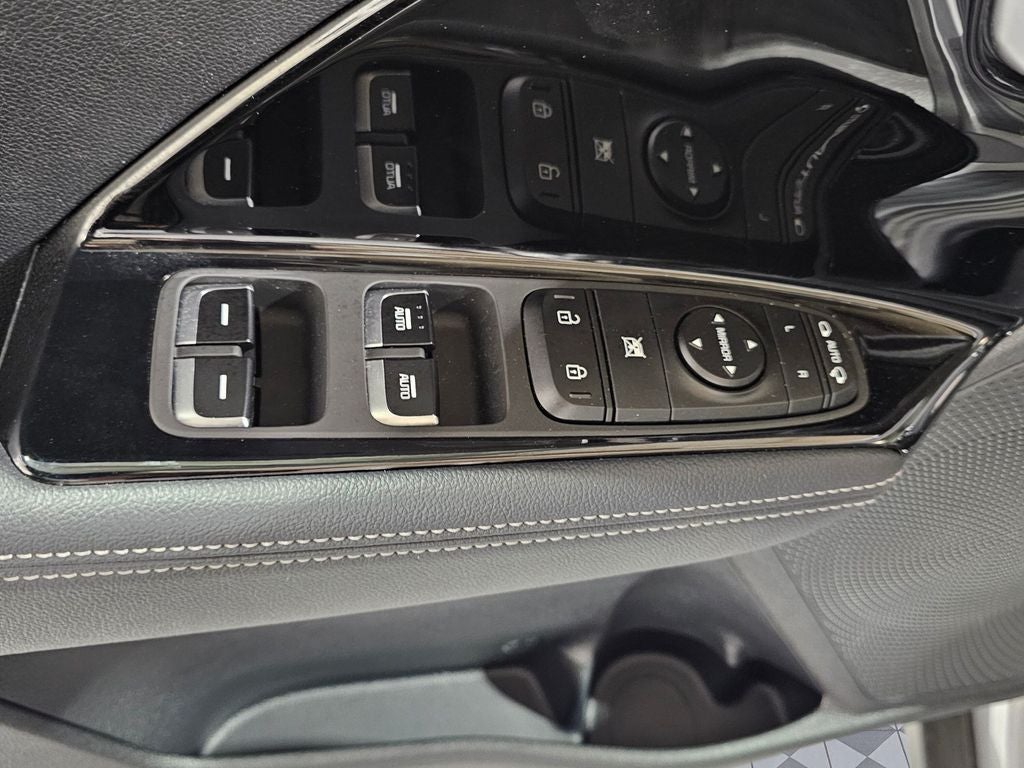 2022 Kia Niro Plug-In Hybrid EX