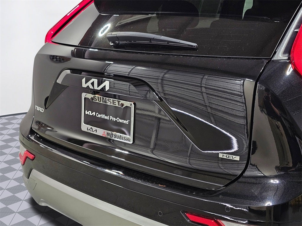 2024 Kia Niro EX Touring