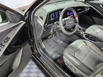 2024 Kia Niro EX Touring