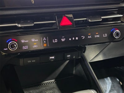 2024 Kia Niro EX Touring