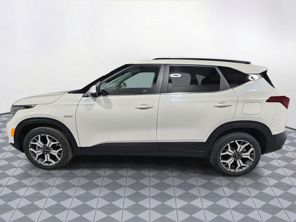 2023 Kia Seltos EX