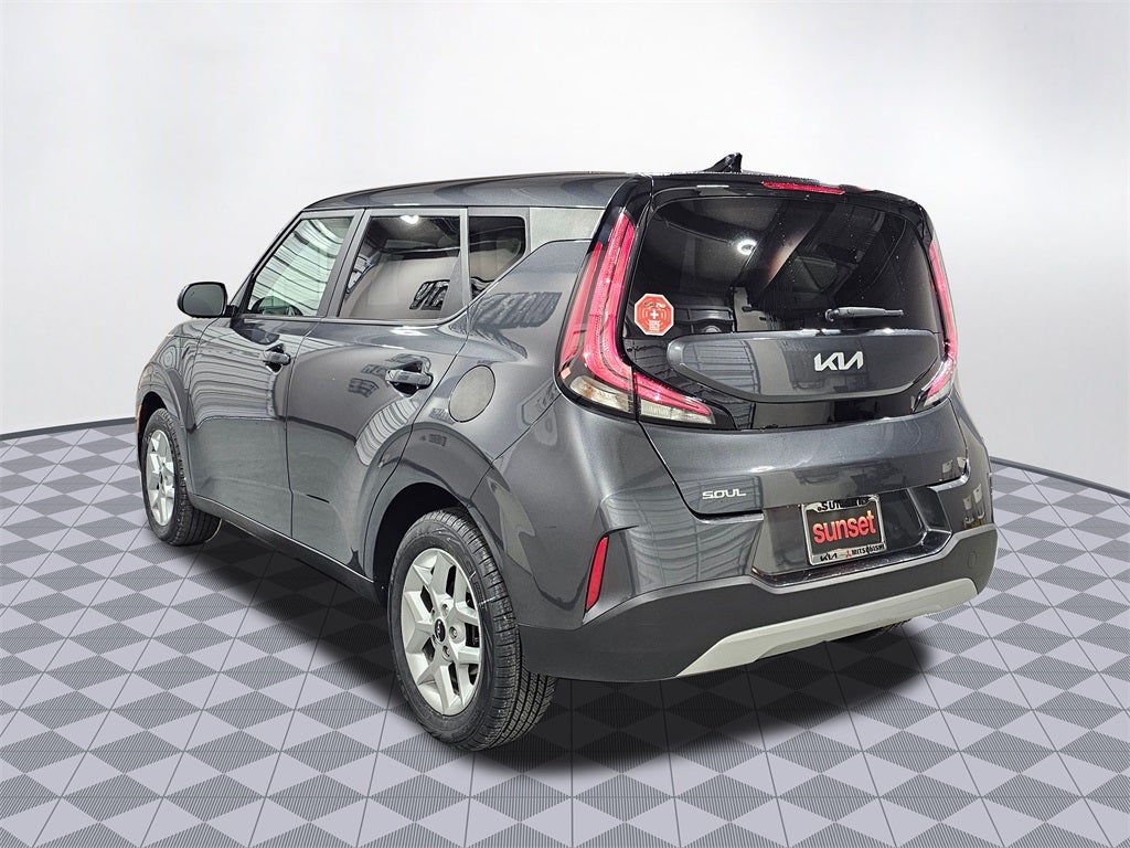 2024 Kia Soul LX