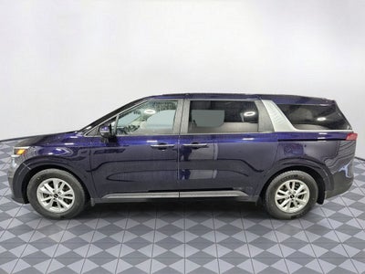 2022 Kia Carnival LX