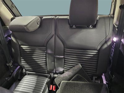 2024 Land Rover Discovery S