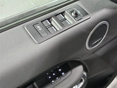 2024 Land Rover Discovery S