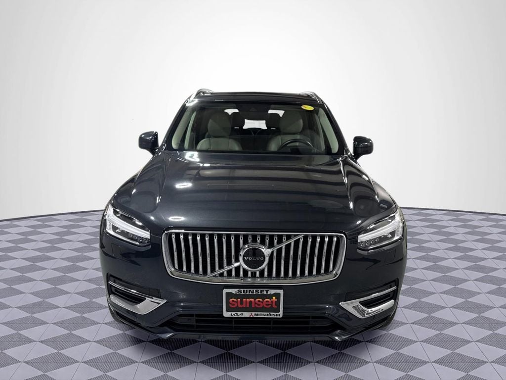 2021 Volvo XC90 Recharge Plug-In Hybrid T8 Inscription 6 Passenger
