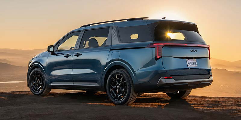 2026 Kia Carnival Rear View